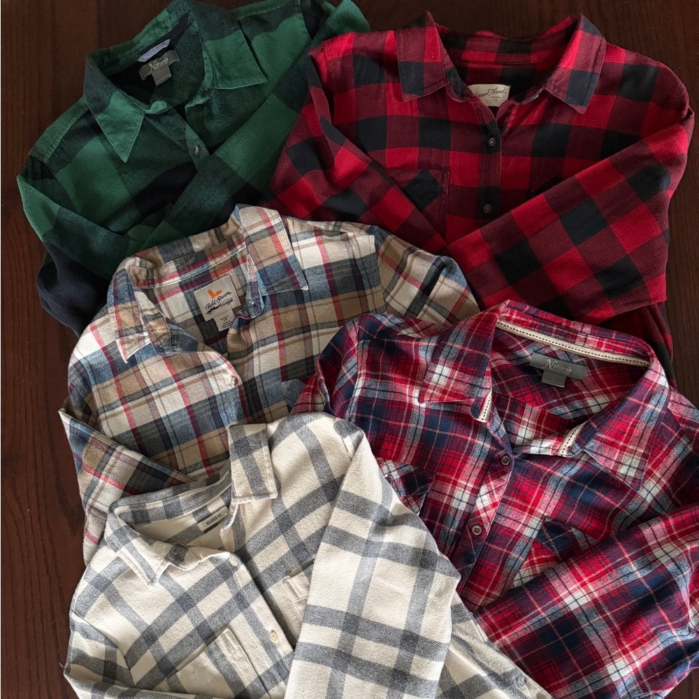 Women's Plaid Button Down Shirts - bundle of 5